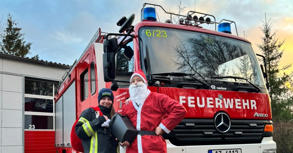 Wie die Wendelsheimer Feuerwehr dem Weihnachtsmann hilft