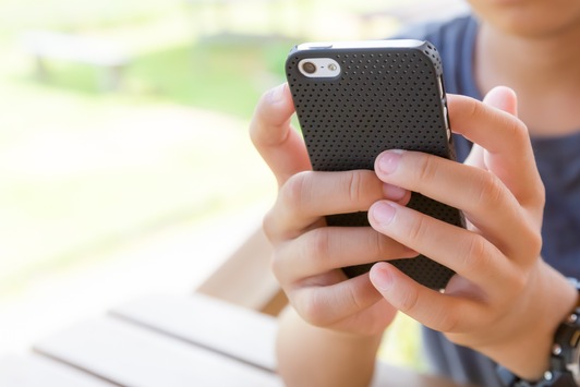 LKA-RP: Das erste Smartphone fürs Kind: Tipps für eine sichere Handy-Nutzung