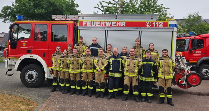 FW Xanten: Interkommunaler Grundlehrgang erfolgreich absolviert