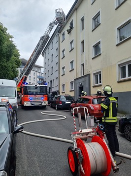 FW-RS: Zimmerbrand in der Remscheider Innenstadt