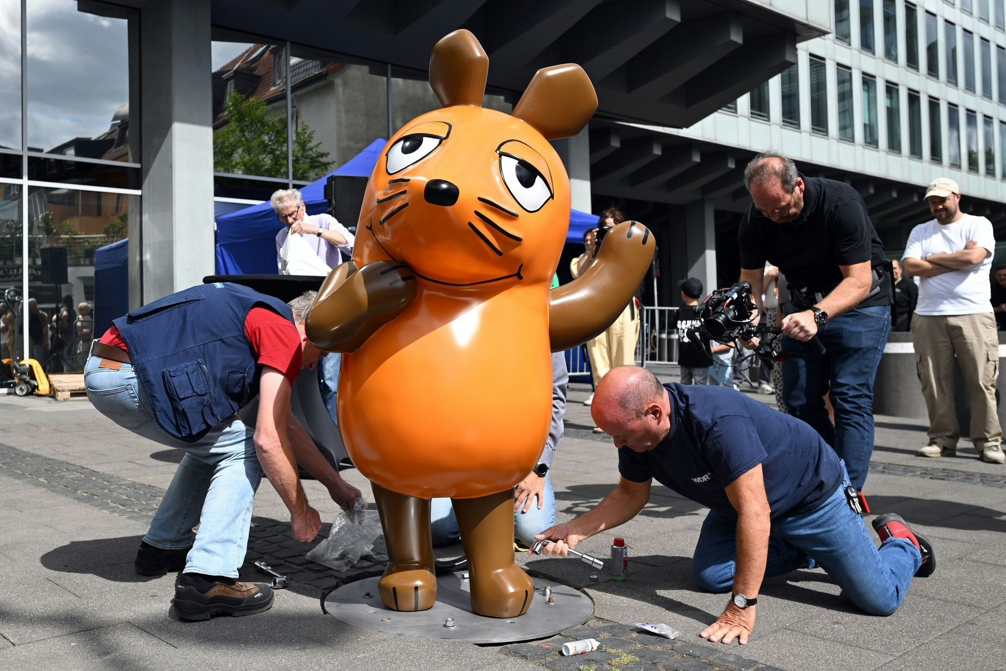 WDR-Maus: Berühmteste Kölnerin ist nach Brandanschlag zurück