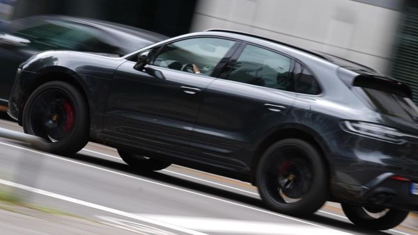 20 Luxusautos erbeutet: Diebe verursachen Millionenschaden in Hamburg