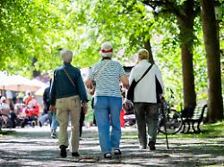 Wandel über Generationen: Lebenserwartung steigt langsamer an