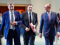„Andere Vorstellungen“ als SPD: Merz und Söder schließen Steuererhöhungen aus