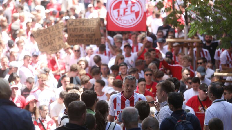Vor dem Heimspiel am Sonntag: 1. FC Köln veranstaltet Großdemo für den Ausbau des Geißbockheims