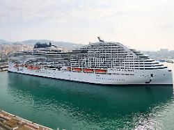 Elektrisches Problem an Bord: Kreuzfahrtschiff mit Tausenden Passagieren im Mittelmeer havariert
