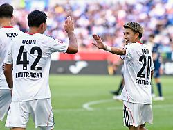 VfB trifft spät, RBL siegt: Spektakuläre Eintracht setzt das nächste Ausrufezeichen