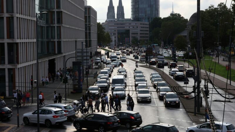 Gamescom, Basketball, Urlauber: In der Kölner Innenstadt droht am Samstag ein Verkehrschaos
