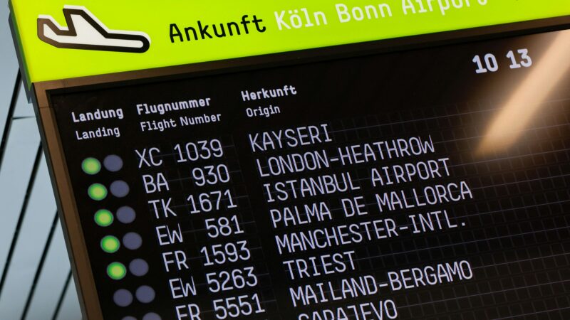 Sommerferien 2025: 1,7 Millionen Reisende – Flughafen Köln/Bonn zieht positive Bilanz