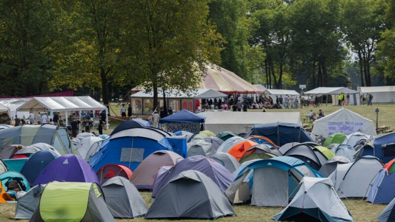 „Rheinmetall entwaffnen“: Gericht erlaubt Antikriegs-Camp in Köln – Protest gegen Rheinmetall gestartet