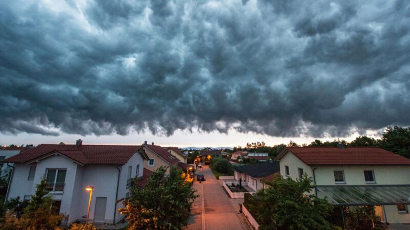 DWD warnt: Gewitter und Starkregen bestimmen Franken-Wetter am Wochenende