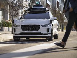 Autonomes Fahren: Wie selbstständig sind Roboterautos wirklich?