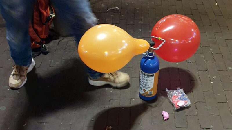 Notrufe: Zahl der Lachgas-Vergiftungen deutlich gestiegen