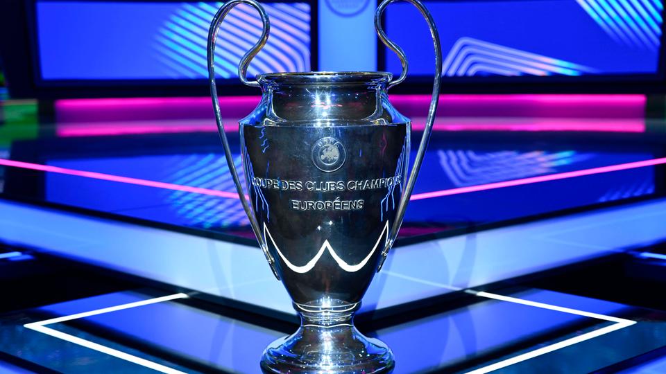 Champions-League-Gegner von Eintracht Frankfurt stehen fest – Heimspiel gegen Liverpool