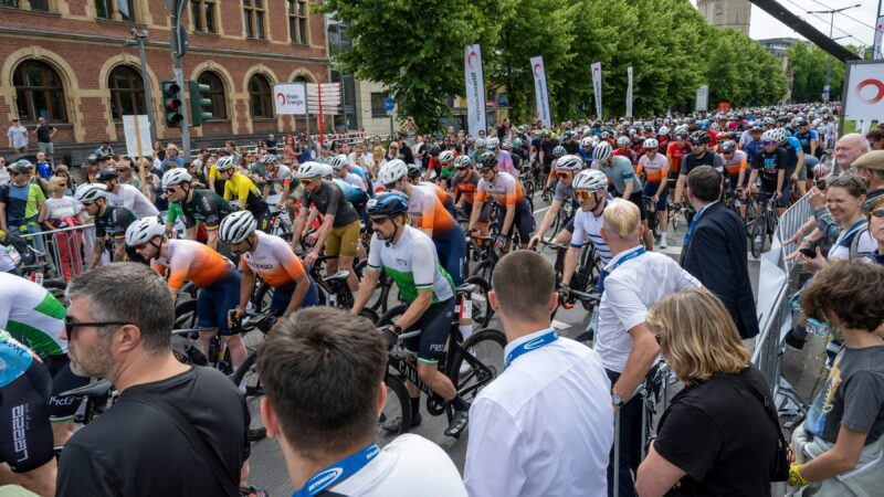 „Es ist abgefahren“: Warum plötzlich so viele Kölner Rennrad fahren