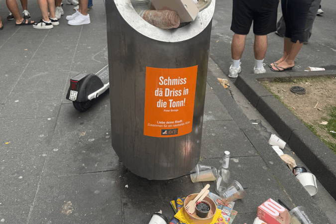 Müllproblem auf der Ehrenstraße: Neues Phänomen verschärft die Lage in der Kölner Innenstadt