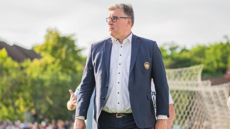 Eintracht Frankfurt: Vorstandssprecher Axel Hellmann zwischen Vollgas und Bremse