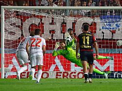 „Er macht es wunderbar“: Bayern-Stars machen Drittliga-Torwart für Kanes Lapsus verantwortlich