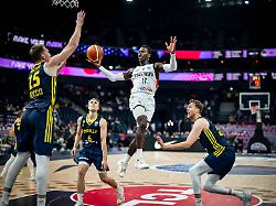 EM-Zug rollt: Deutsche Basketballer zerlegen auch Schweden
