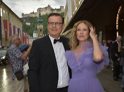 Zeremonie im engsten Kreis: RTL-Moderatorin Katja Burkhard hat am „Herzensplatz“ geheiratet