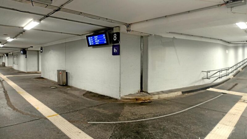 Zugang am Hauptbahnhof geschlossen: Verkehrsinitiative fordert Erhalt des Posttunnels