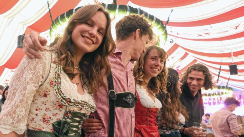 Fünf Gründe für einen Plärrer-Besuch: „Die Wiesn ist Stress, der Plärrer hingegen Urlaub“