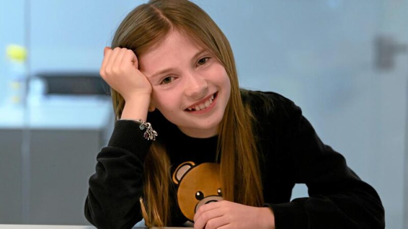Die elfjährige Augsburgerin Zoë Baier darf von den Oscars träumen