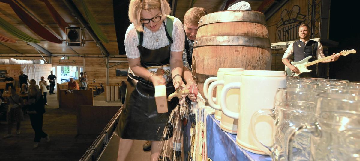 Fassanstich bei Plärrer-Eröffnung: Zwei Schläge reichen nicht
