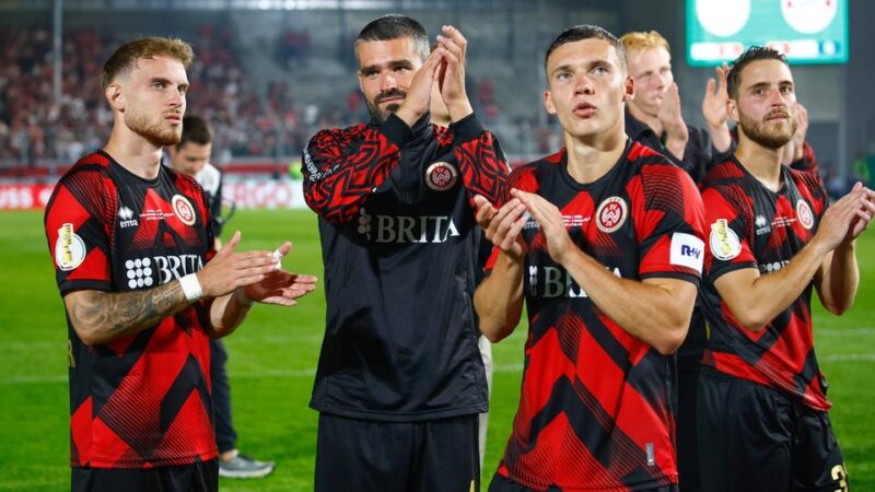 SV Wehen feiert Fußballfest gegen FC Bayern: Traurigsein verboten