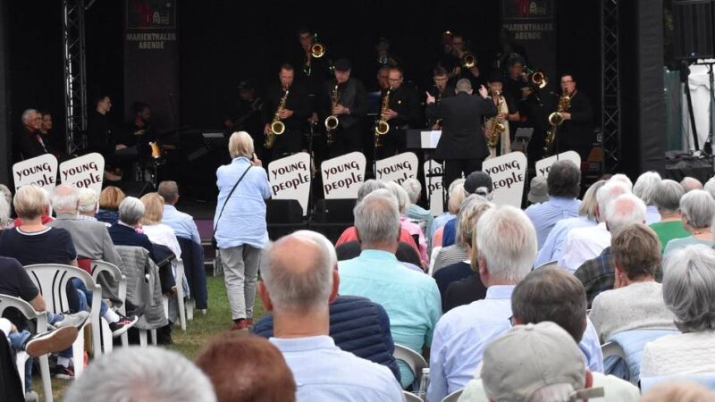 Marienthaler Abende gehen zu Ende: Klangvoller Schlusspunkt mit Big-Band-Sound