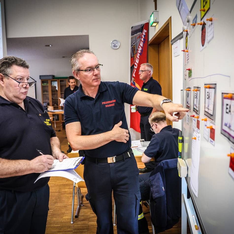 Feuerwehr und Stadt Kaarst proben den Ernstfall: Ein Drehbuch für den Katastrophenfall