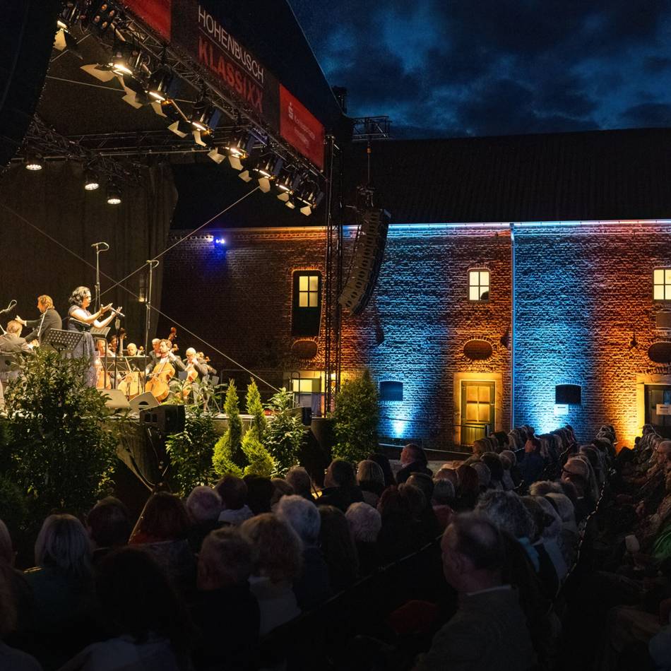 Konzert an altehrürdiger Stätte: Hohenbusch Klassixx mit Nähe zum Publikum