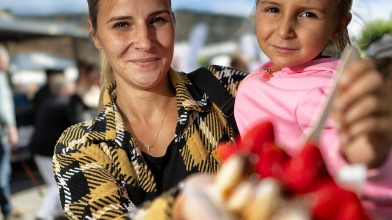 Langenfeld: Street Food lockt wieder viele Besucher in die Innenstadt