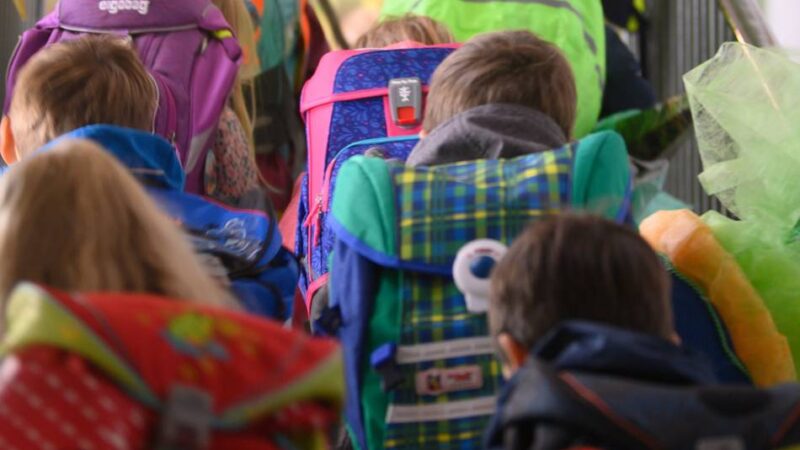Termine und Fristen für Familien: Grundschulanmeldungen in Mönchengladbach starten im September