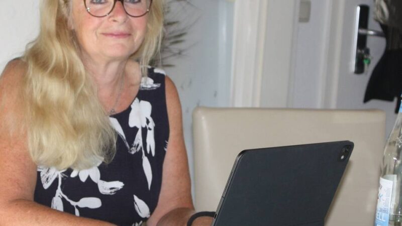 Nette Menschen: Annette Butzbach: Noch einmal sprechen von der Wärme des Lebens