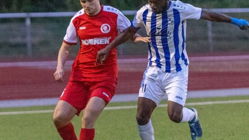 Spitzenspiel der Bezirksliga-Gruppe 3: Licht aus – Duell zwischen Tönisberg und Neuwerk abgebrochen
