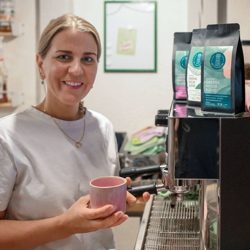 Steigende Kaffeepreise: Kempener Cafés halten Preise stabil – vorerst