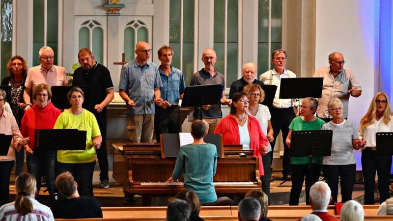 Zwölf Stunden-Konzert in Wermelskirchen: Viele Besucher erleben zwölf Stunden Musik am Stück