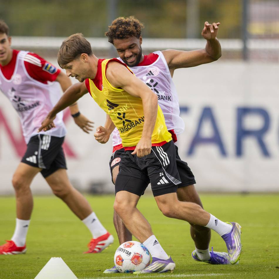 So würde unser Reporter aufstellen: Wie Fortuna auf den eingespielten Karlsruher SC reagieren sollte