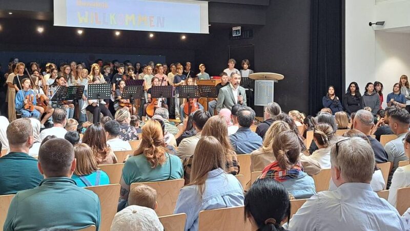 Auftakt in Ratingen West: Dietrich-Bonhoeffer-Gymnasium: So wurden die neuen Schüler begrüßt