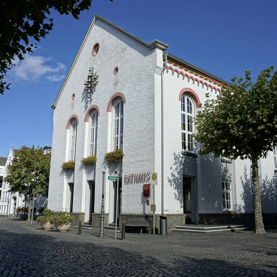Stadt bekommt aber Hausaufgaben: Aufsichtsbehörde genehmigt Xantens Haushalt