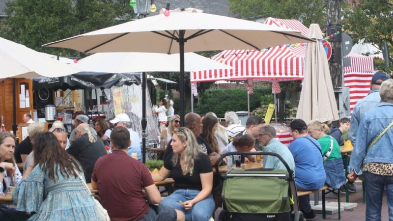 Streetfood-Festival in Schiefbahn: Schiefbahn schmeckt nach Trabbi-Cocktail und Sauerteigbrot