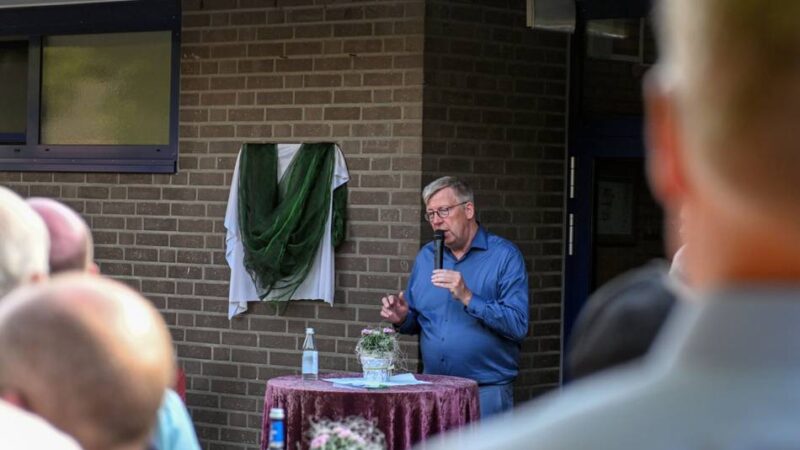 Festakt am Mittwochabend: Turnhalle in Walbeck nach Hermann Deckers benannt