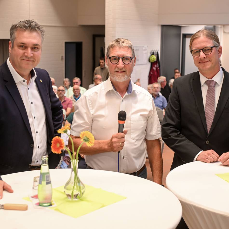 Kommunalwahl 2025: Den Bürgermeisterkandidaten auf den Zahn gefühlt