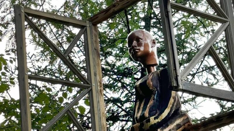 Ausstellung in Duisburg: Botanischer Garten – Wieder Kunst in der gezähmten Natur