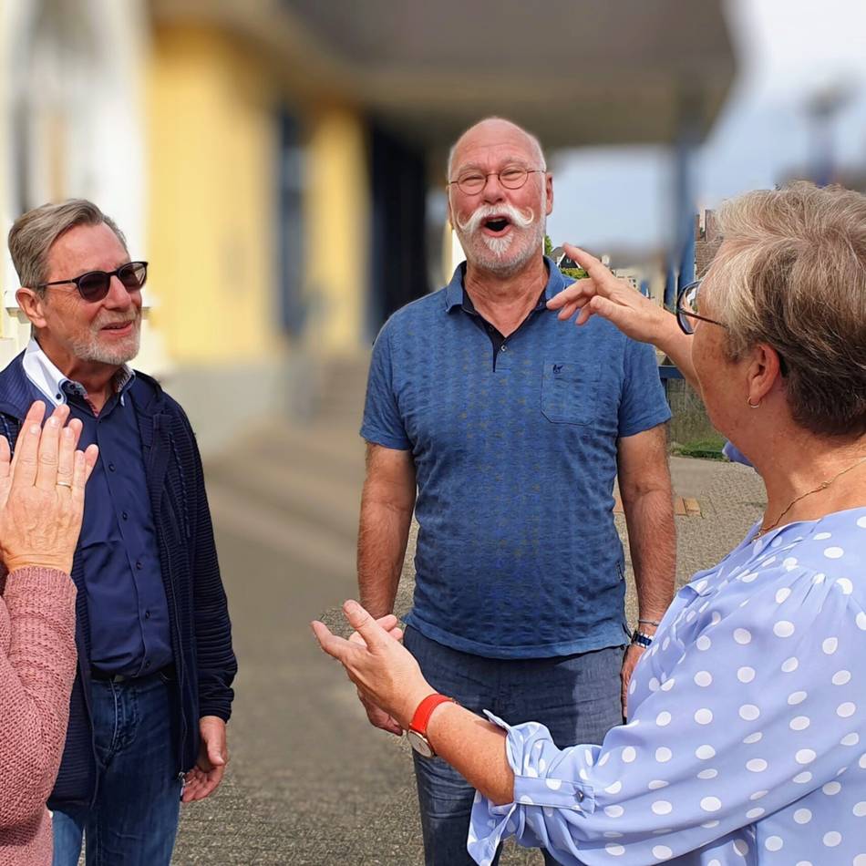 Männerchor Bayer Leverkusen: Konzert-Spende für den Hospizverein