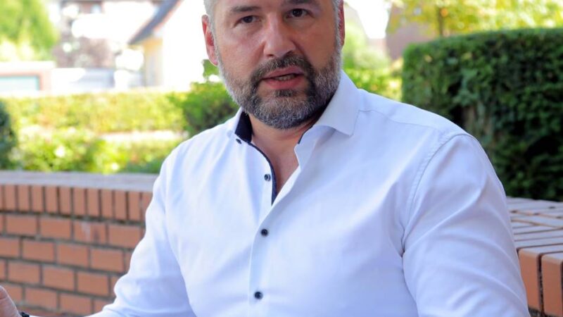 Bürgermeister-Kandidat Rafael Zur (Fox): „Wir müssen einen Plan B haben“