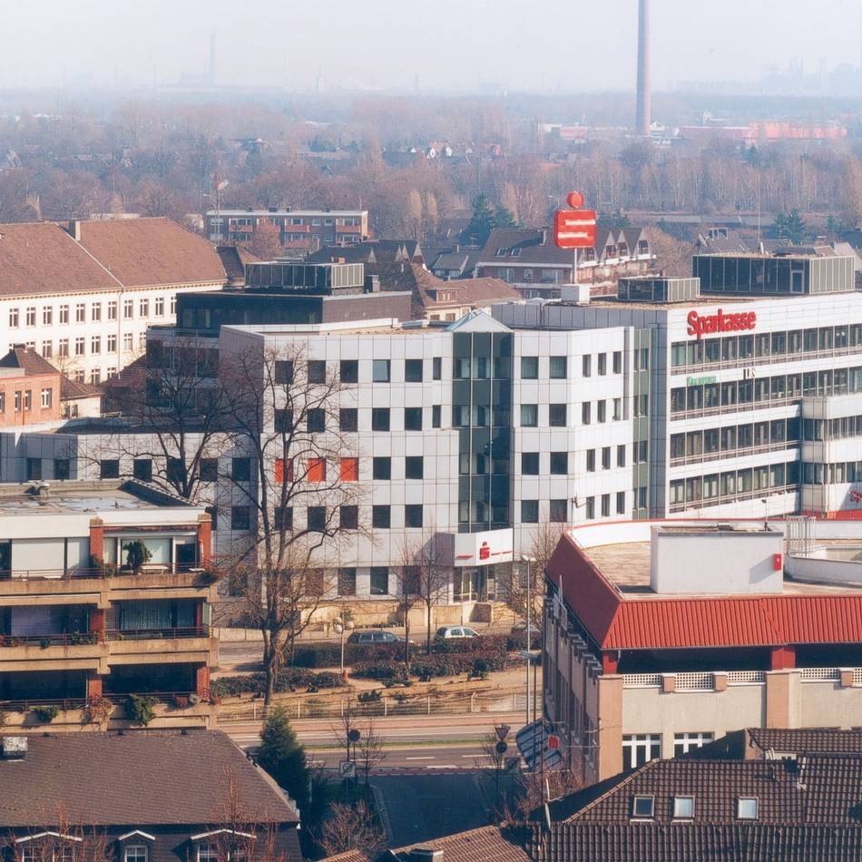 Geldinstitut in Moers: Kommunen profitieren vom Sparkassen-Gewinn