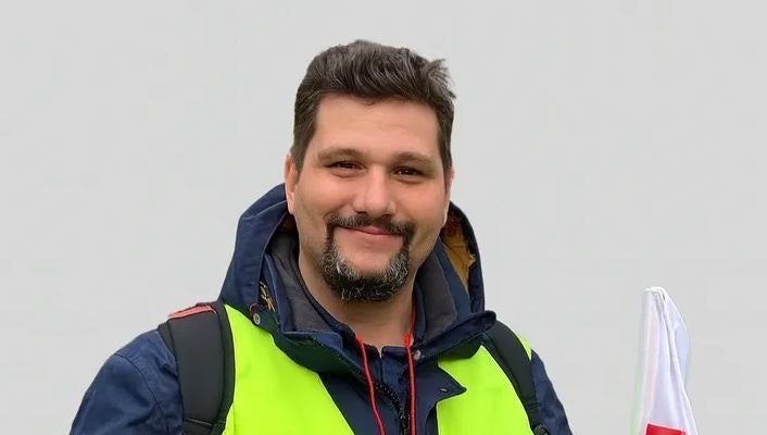 Plötzlicher Tod im Urlaub: Kölner trauert um Ehefrau – Spendenaktion für Familie gestartet