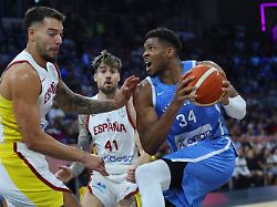 Zerstörer Antetokounmpo: Titelverteidiger Spanien erlebt Super-GAU bei EM